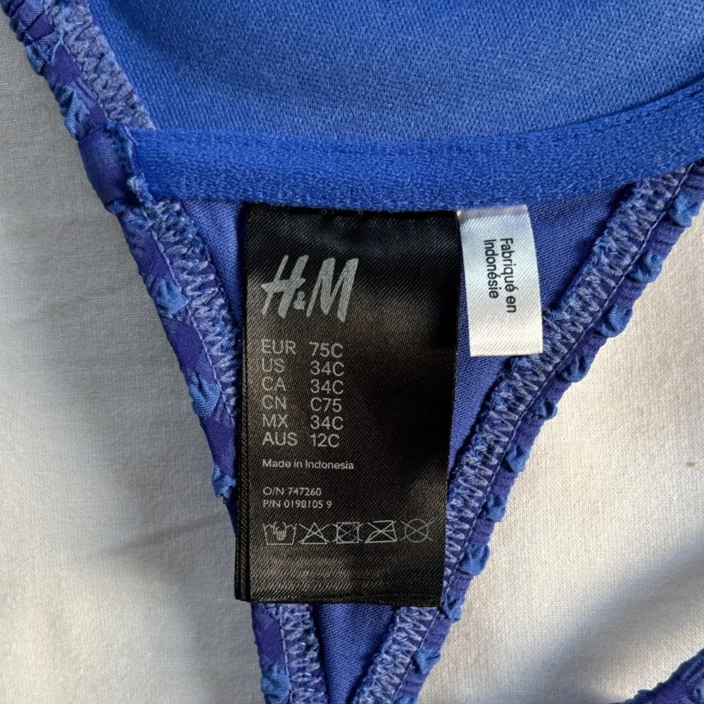 Blue Textured String Bikini Set - Picture 4 of 11